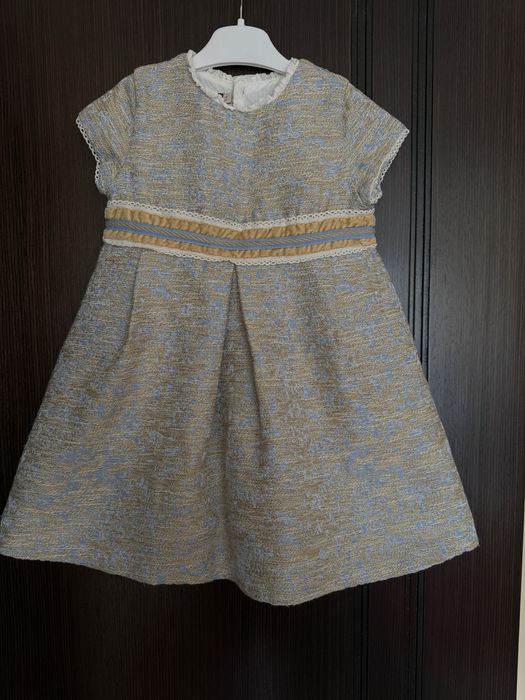 Детска рокля 5-6 годишна възраст