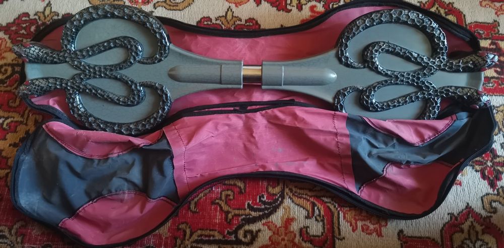 Скейтборд с чехлом