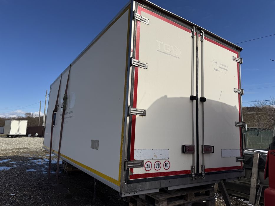 Cub frigorific/bena izoterma de 15 europaleti  si fara agregat