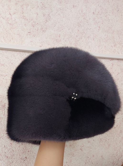 Женская норковая шапка