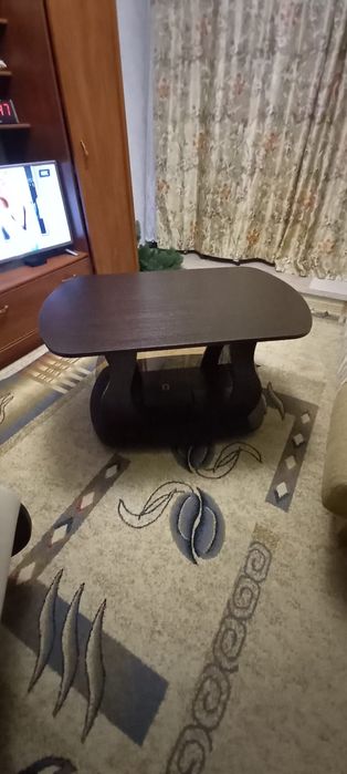 Продам кресло и стол