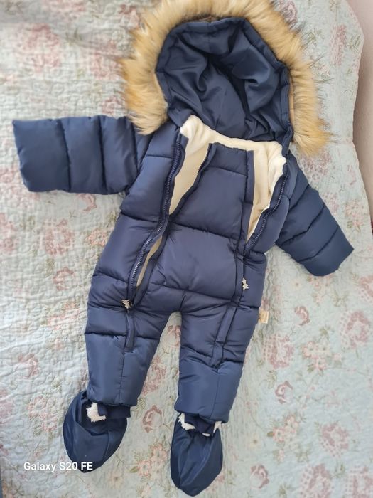 Продам детский пуховик
