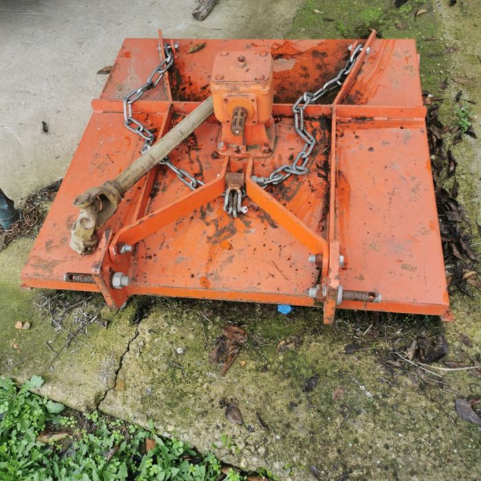 Продавам селскостопанска техника