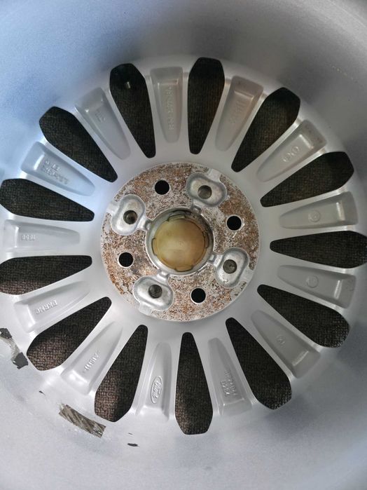 4 Jante Aliaj 4x98 15'' - OEM Fiat 500 / Ford KA - 6J ET 40 !