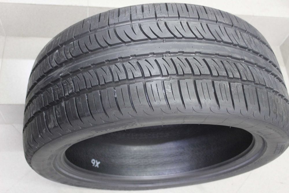 295/40-22 Pirelli Scorpion Zero