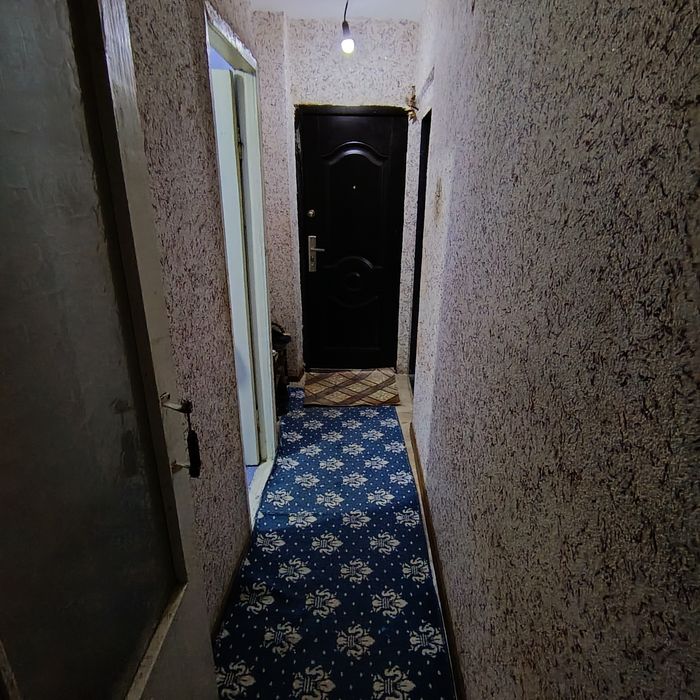 1 xonali Dom sotiladi