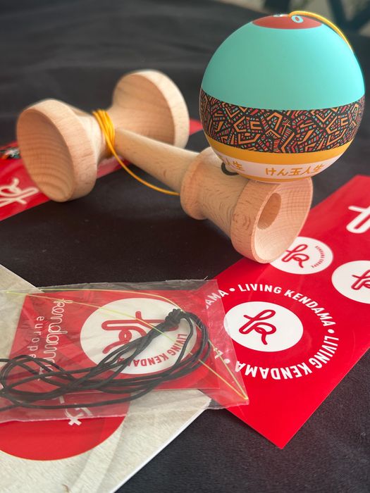 Kendama Europe Tensei  Antiskid 2.0 Ghost Clear