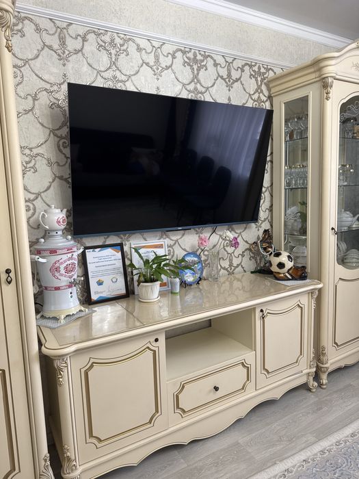 Продам гарнитур