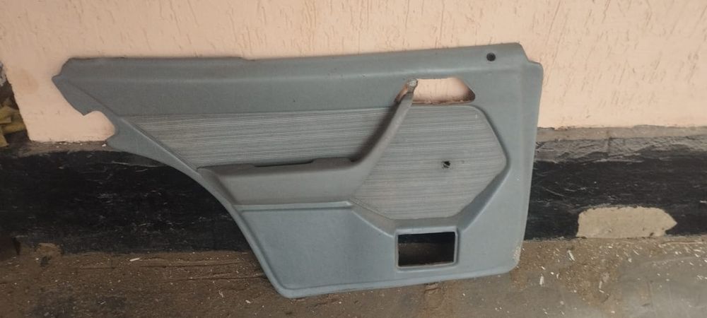 Продам дверные карты