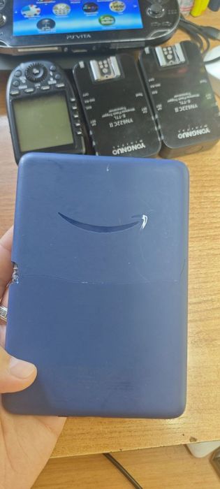 Электронная книга kindle 11 поколение 16гб +умный чехол