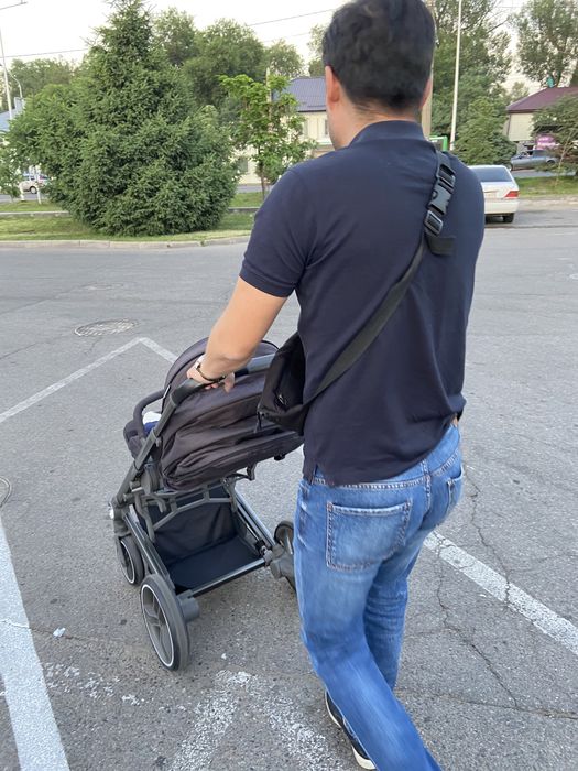 Коляска 3/1 продам