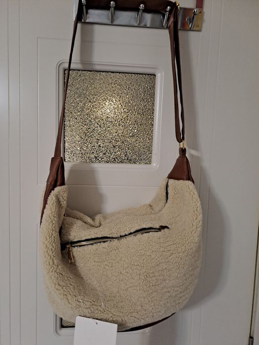 Дамска чанта нова