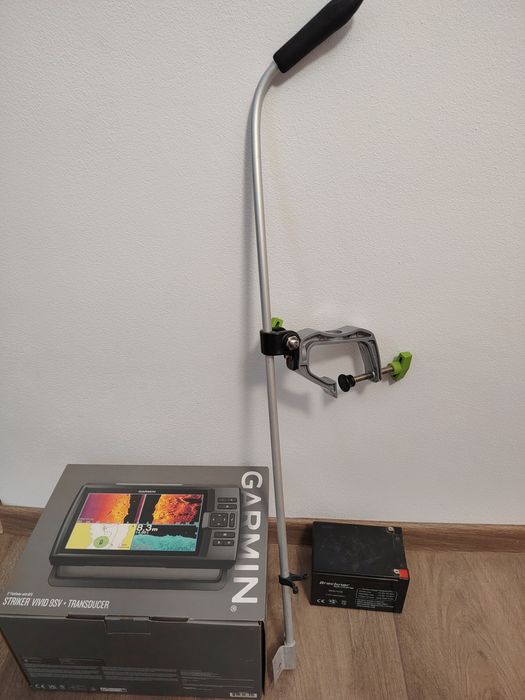 Sonar Pescuit Garmin Striker Vivid 9sv