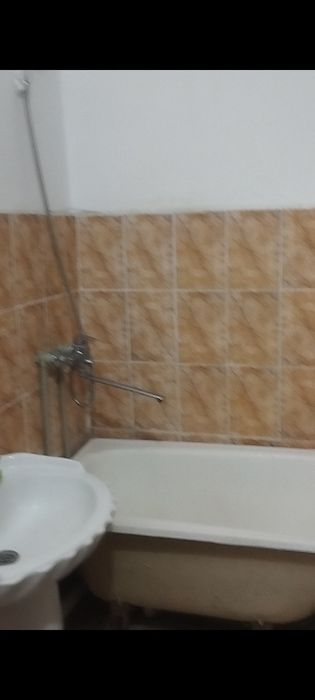 1 бөлмелі пәтер, 3 этаж ұзақ уақытқа жалға беріледі