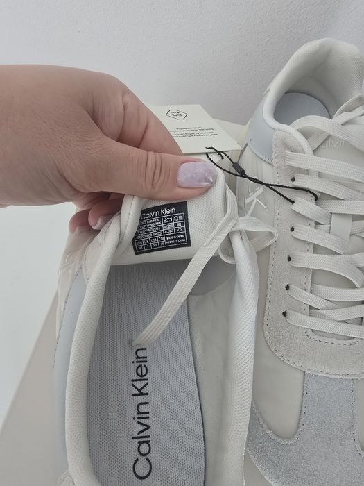 Чисто нови маратонки Calvin Klein