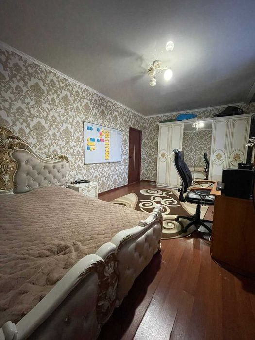 Продам 3 комнатную квартиру