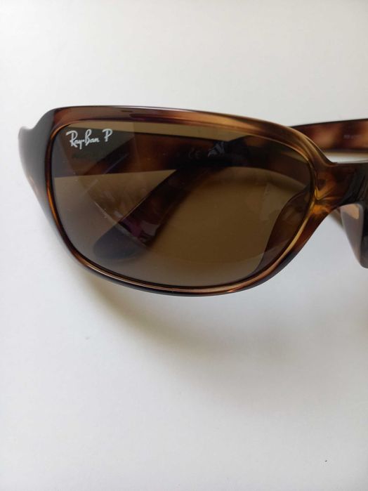 Ray-Ban RB4068 642/57 Polarized оригинални слънчеви очила