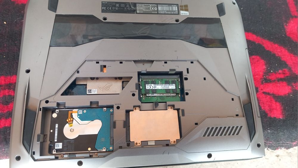 Asus gaming nu pornește.