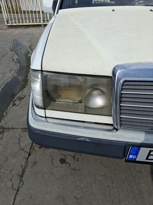 Фарове за Мерцедес 124