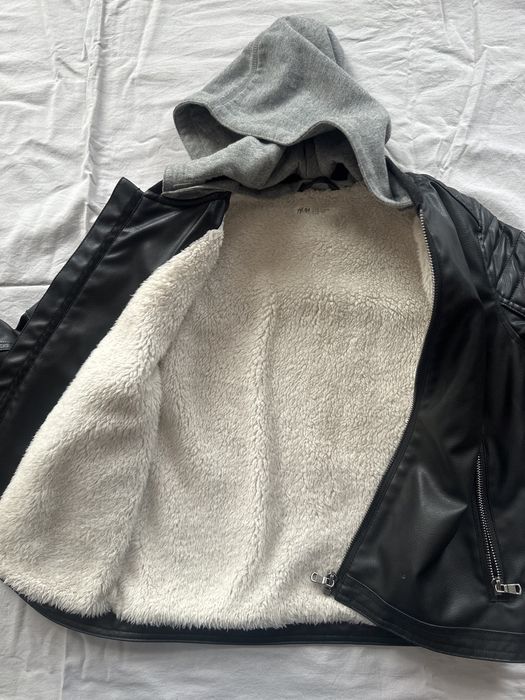 Кожаная (эко) куртка H&M