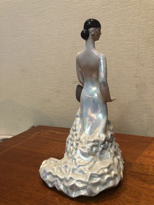 Cтатуэтка Танцовщица.