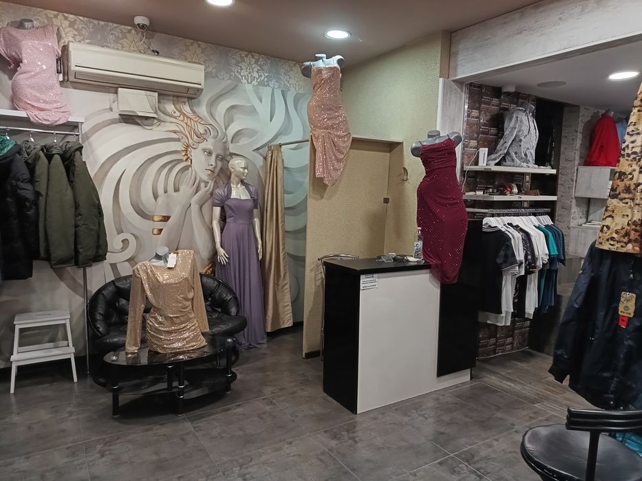 Дава се под наем Магазин в Варна, Център - 60 кв.м за 1020 € - Снимка #1