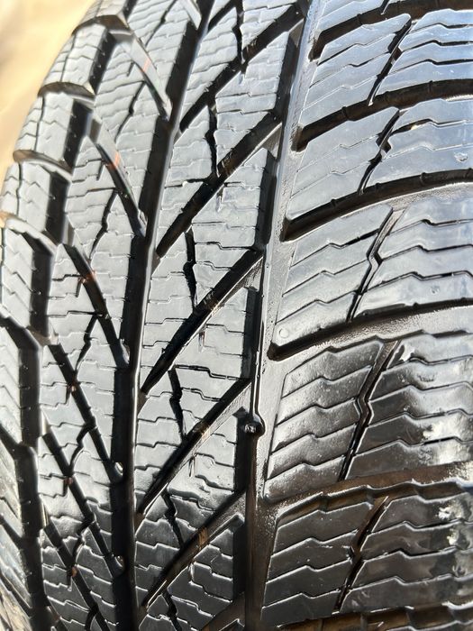 4 зимни гуми Gislaved 215/60/16