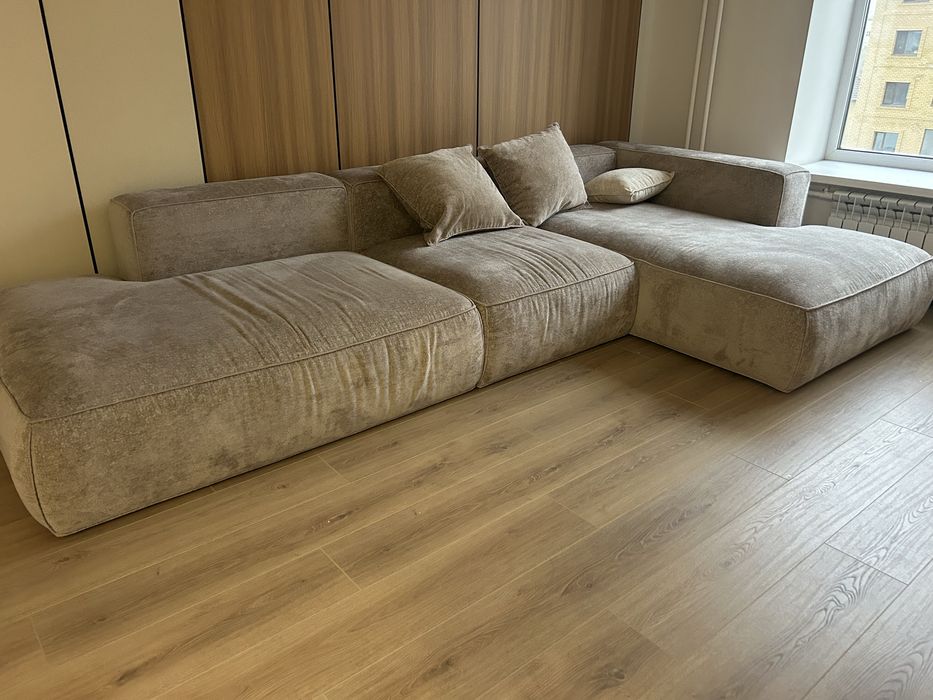 Продам диван без каркасный