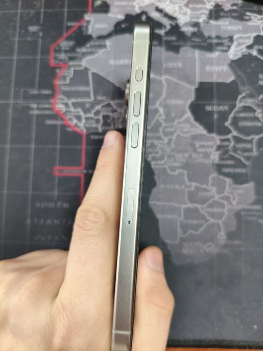 Iphone 15 pro max  natural titanium