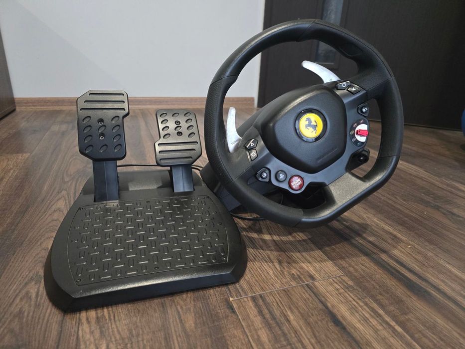 Волан Ferrari 488 GTB Edition.