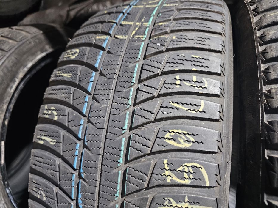 225 45 18 m+s bridgestone