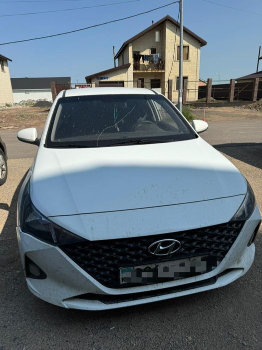 Срочно продам! Hyundai accent 2021года