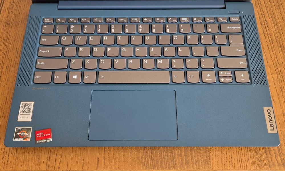 Lenovo IdeaPad 5 14ARE05 | Ryzen 5 4500U | 8GB RAM | SSD 256GB | Full HD | Stare excelentă