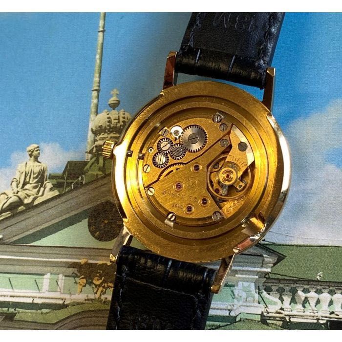 Вниманию коллекционеров !!! Полет де Люкс23 камня, механические !!!