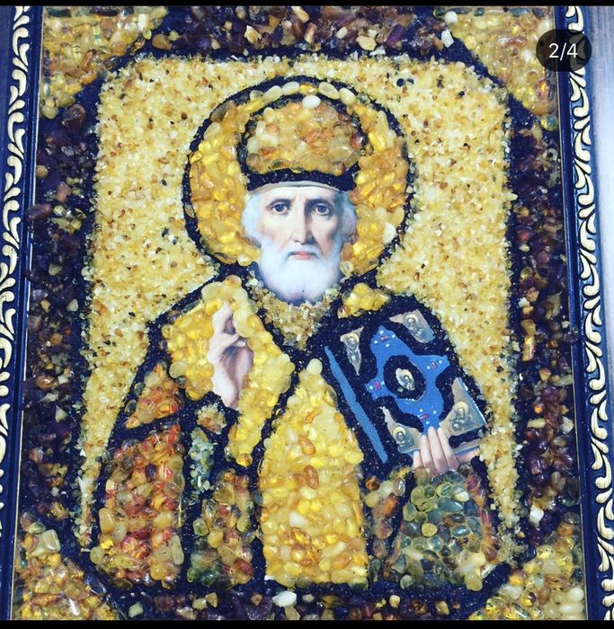 Иконы с янтарём