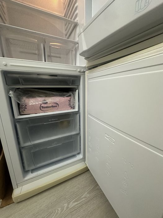 Холодильник indesit Б/У