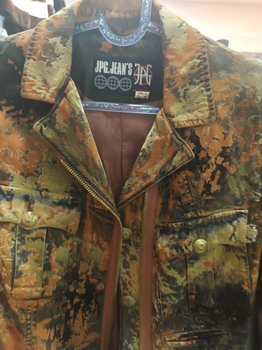 Продам красивый пиджак