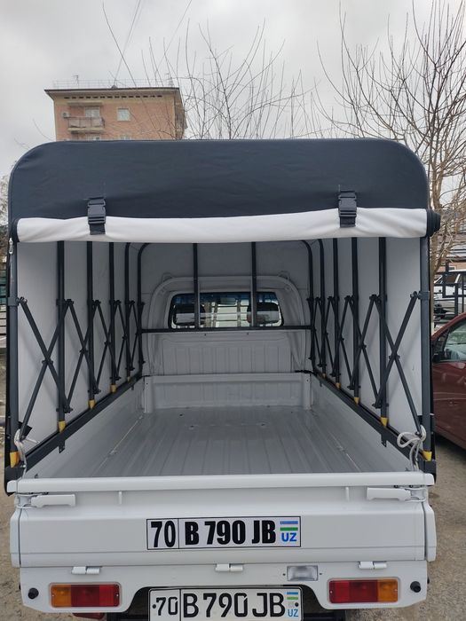 Mashina yangi kiraskasi toza 9ming yurgan