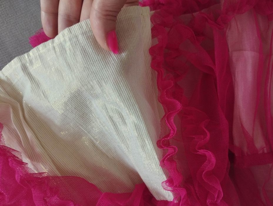 Красива официална пола за мацка 122-128см