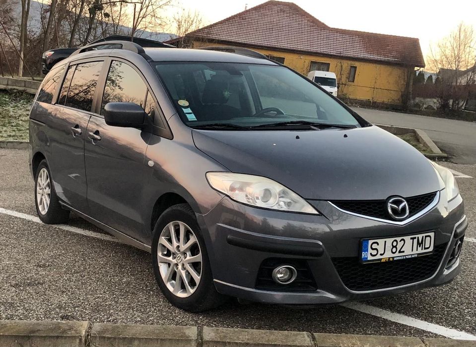 Vând Mazda 5 cu 7 locuri!