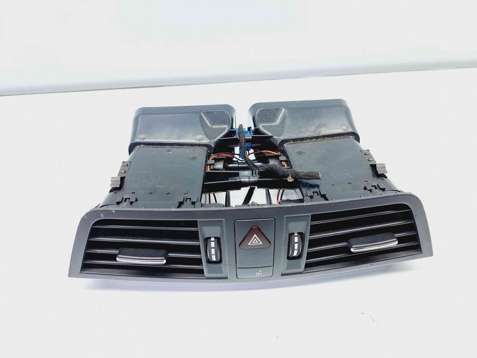Grila aerisire centrala Mercedes Clasa E (W207) Coupe AMG [Fabr 2009-