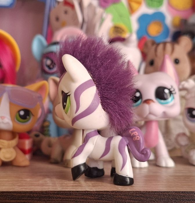 Littlest Pet Shop #2470