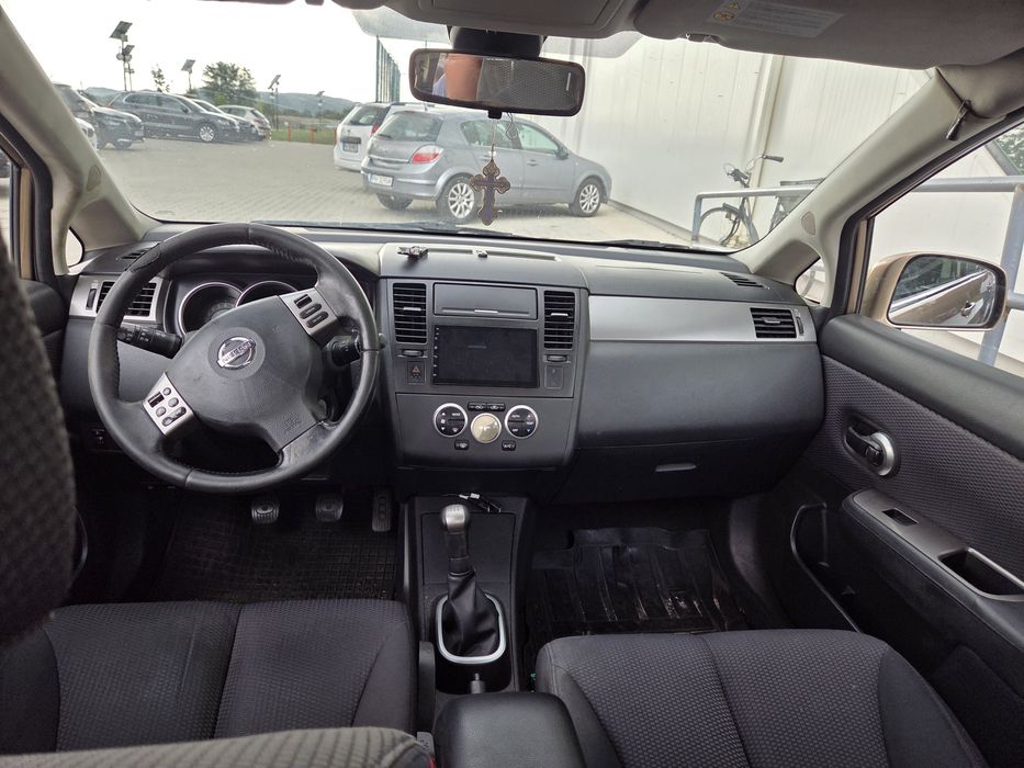 Nissan Tiida 1.6 2007