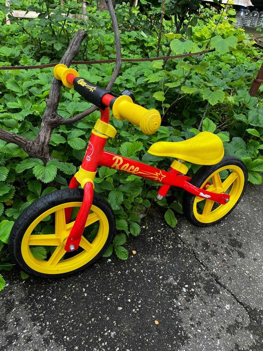 Bicicleta fara pedale 2 ani +