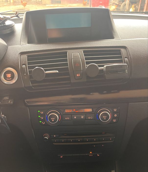 BMW 1 Series 2009 — imagine 4
