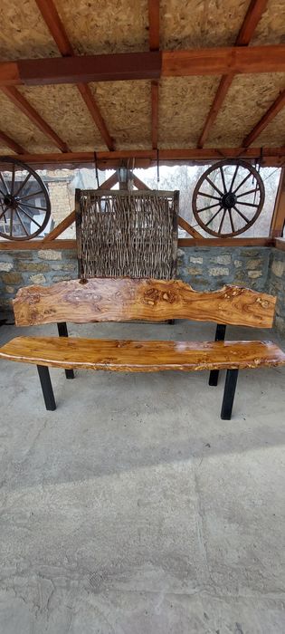 Градинска пейка Масив