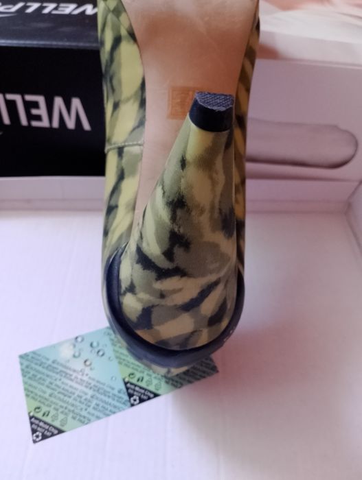 Дамски токчета номер 39 Цена 10 лв