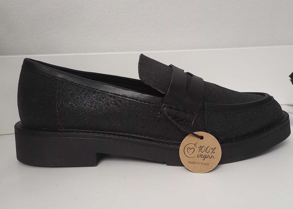 Нови обувки Marco Tozzi