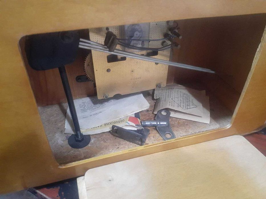 антикварные часы