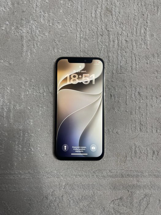 iPhone 12 Pro в хорошем состоянии